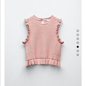 Zara, Size M pink ruffled sleeveless sweater